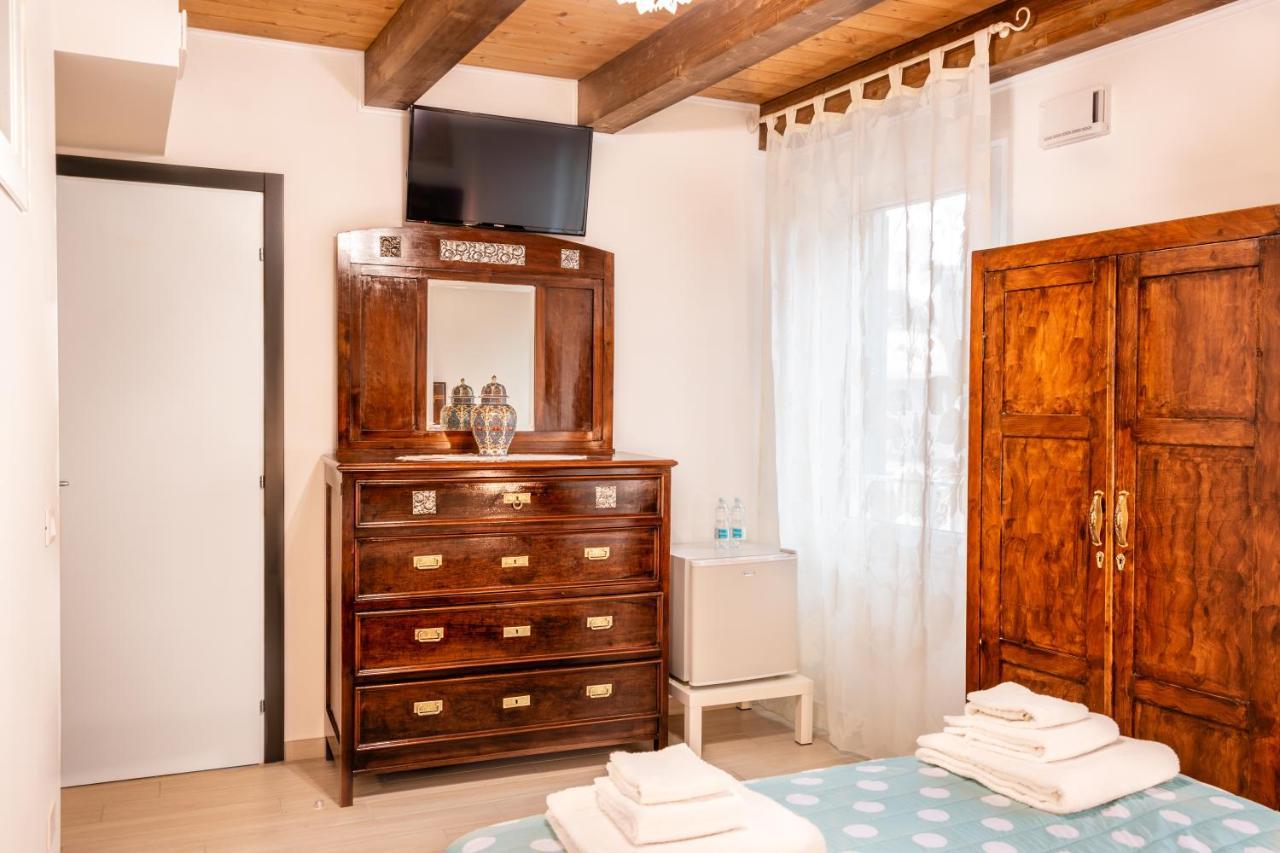 La Casa Di Santino Bed & Breakfast Comacchio Exterior photo