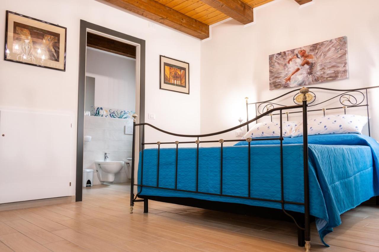 La Casa Di Santino Bed & Breakfast Comacchio Exterior photo